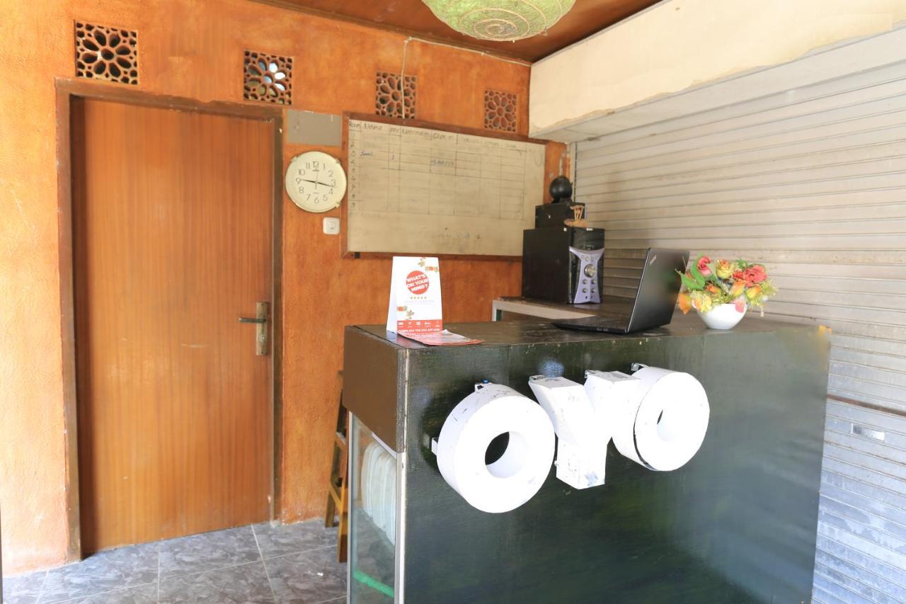 Oyo 1365 Sunrise Lumbung Hotel Gili Trawangan Exterior photo